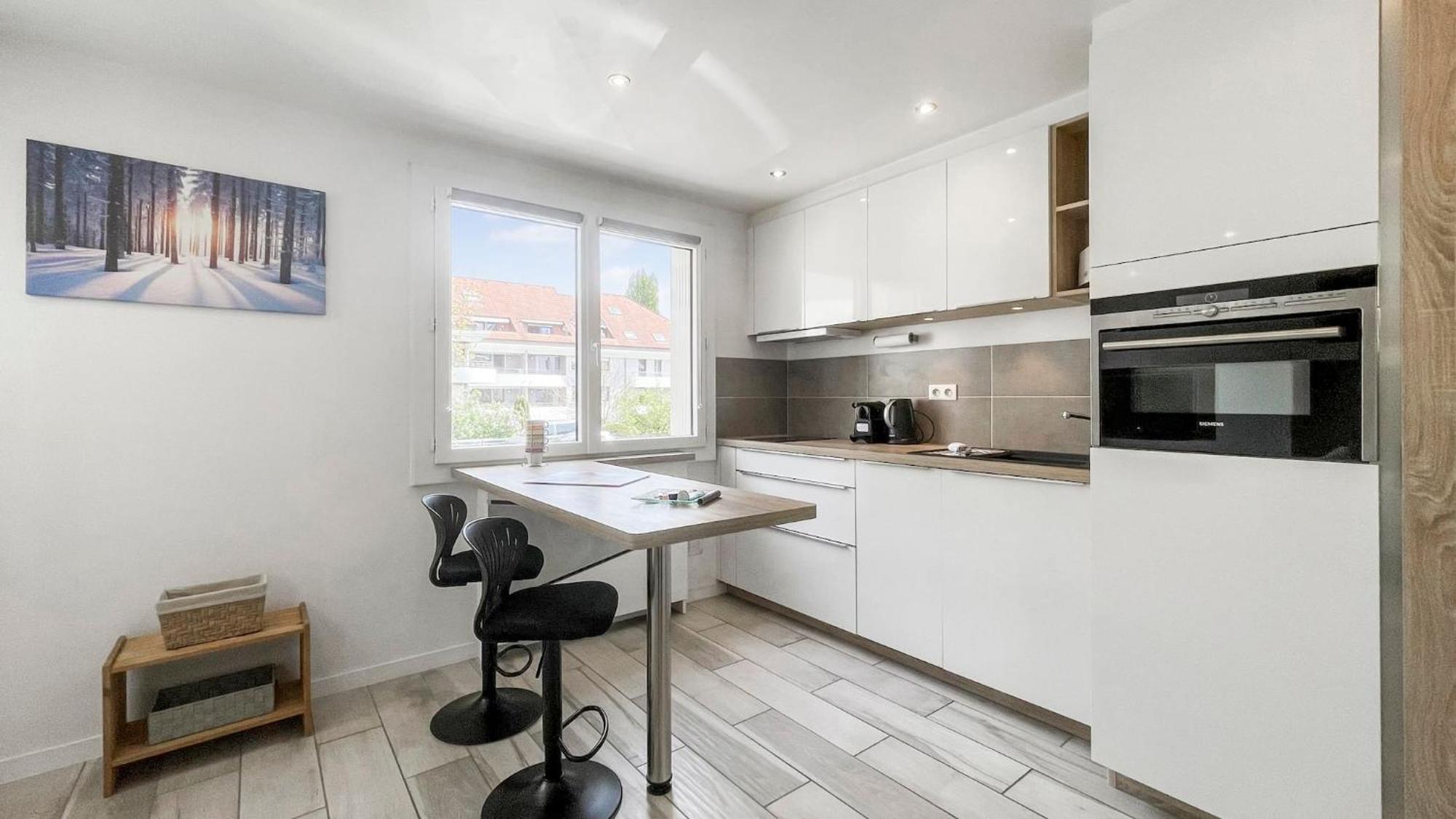 Homey Tidy - New / Proche Centre Annecy / Parking Gratuit / Logement Entierement Equipe Екстериор снимка